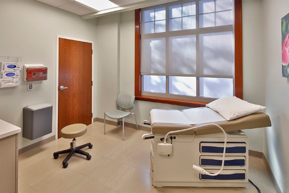 ob/gyn exam room,gynecology chair,medical exam light,doctor chair